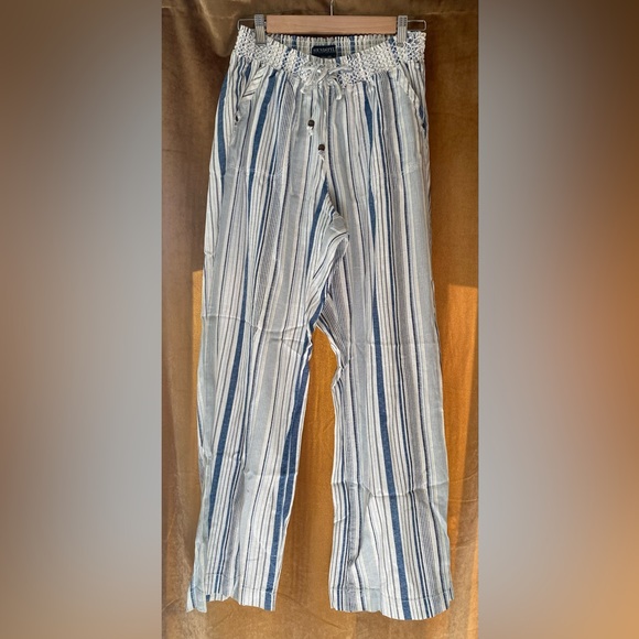 Pants - Picture 2 of 2